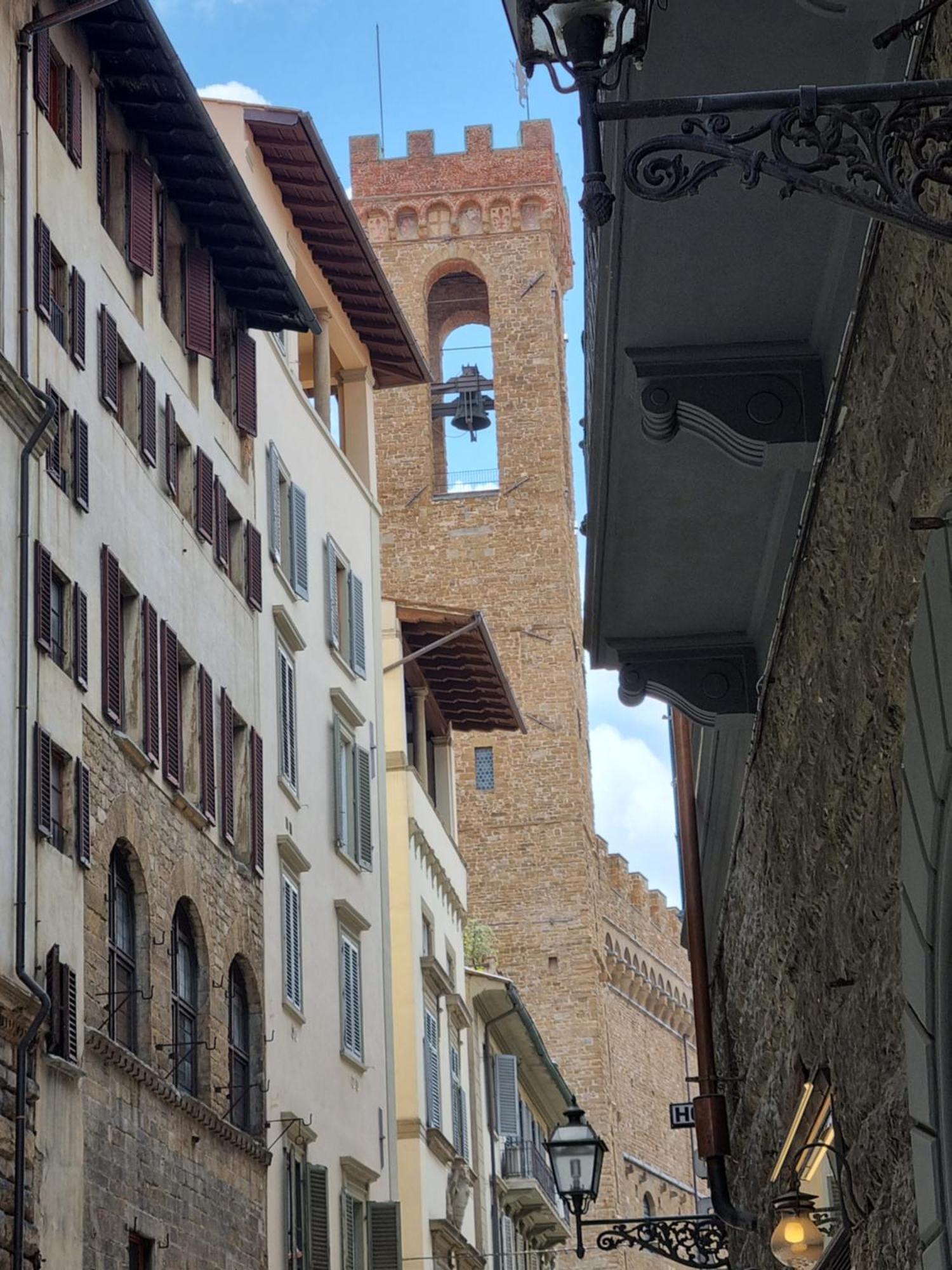 La Sede Dell'Arte Monolocale Studio E Camere In Torre Medievale Vicino A Duomo E Piazza Signoria フィレンツェ エクステリア 写真